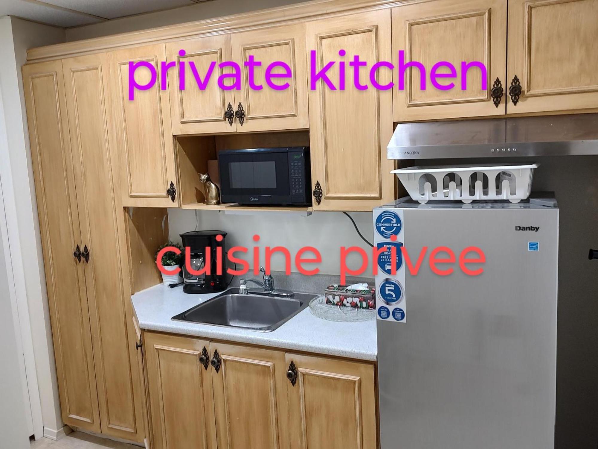 Welcome To Airbnb Saint-Jean-sur-Richelieu Bilik gambar