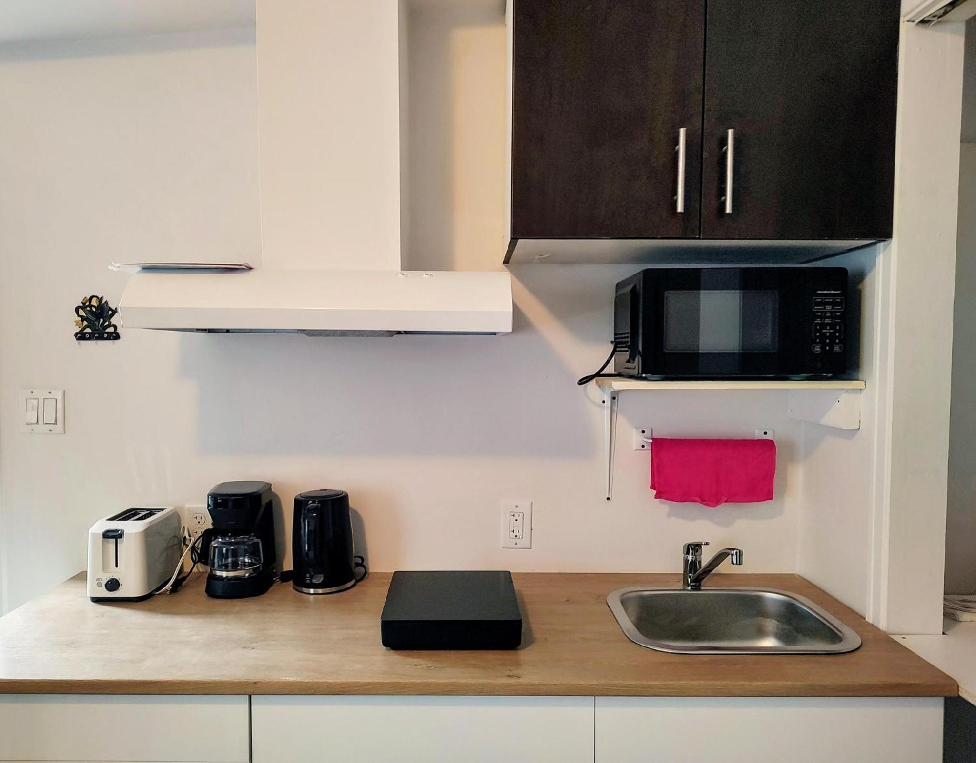 Welcome To Airbnb Saint-Jean-sur-Richelieu Bilik gambar
