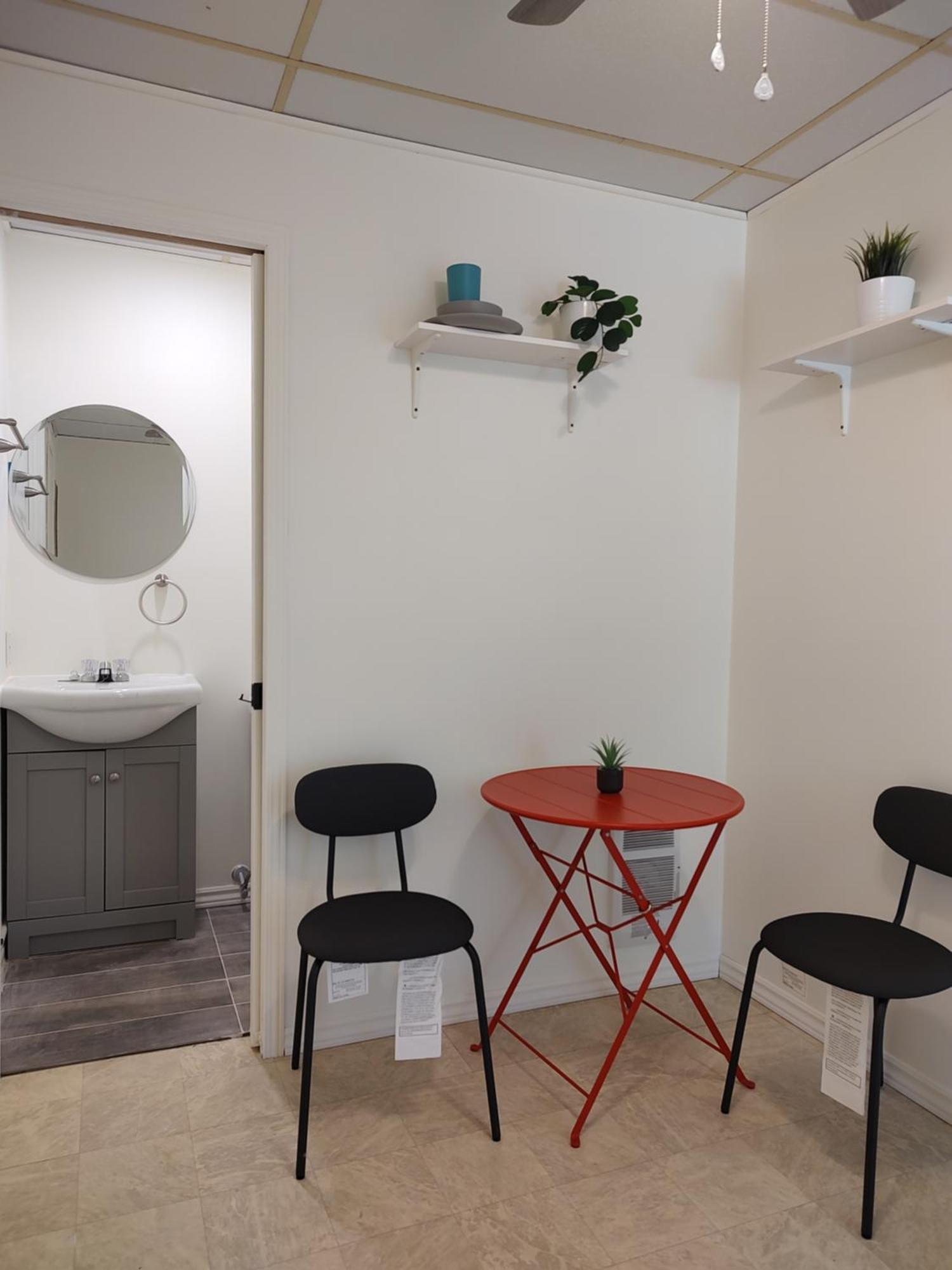 Welcome To Airbnb Saint-Jean-sur-Richelieu Bilik gambar